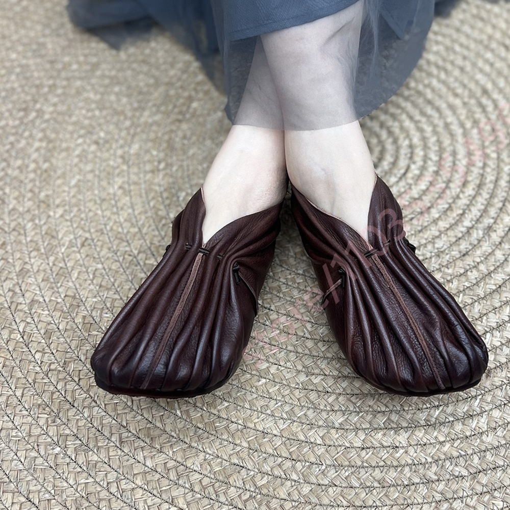 Women Retro Pleated Soft Shoes - Mule Slip On review and price